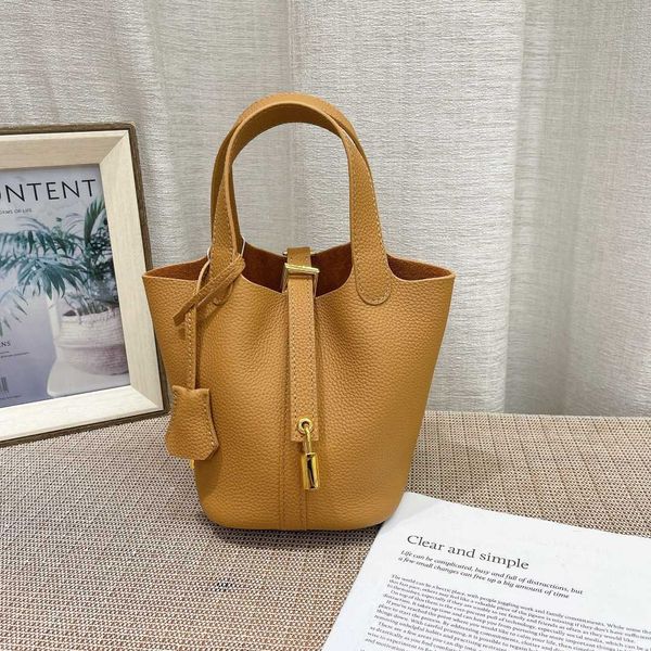 designer herme bag women's large fashion classic togo calfskin basket new upgraded high texture leather bu et mommy hand
designer herme bag women's large fashion classic togo calfskin basket new upgraded high texture leather bu et mommy hand
