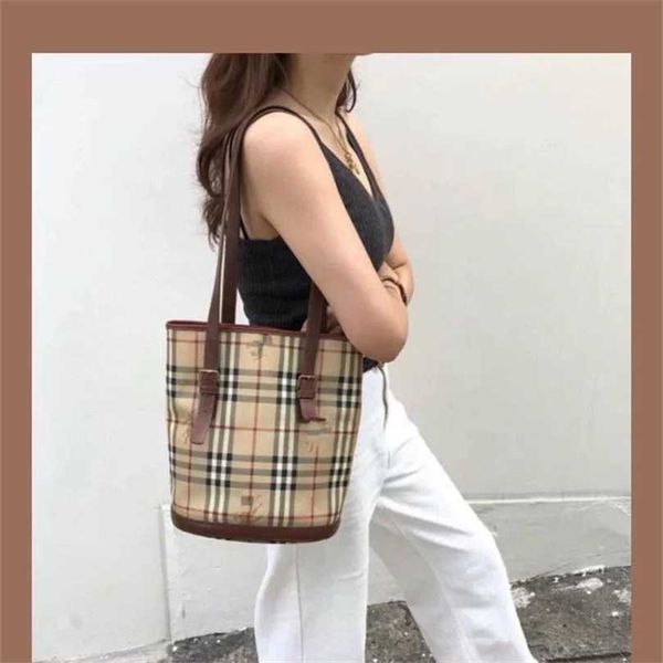 designer burbrerys women shoulder bags direct mail new war overseas horse handheld bun mother classic checker bucket
designer burbrerys women shoulder bags direct mail new war overseas horse handheld bun mother classic checker bucket