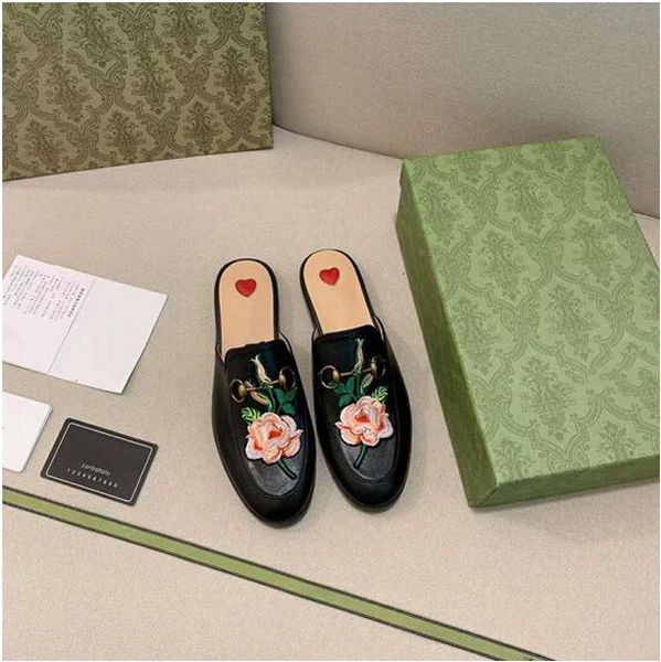 leather men slippers soft cowhide lazy women shoes metal black buckle beach mules princetown classic lady large size 35-41
leather men slippers soft cowhide lazy women shoes metal black buckle beach mules princetown classic lady large size 35-41