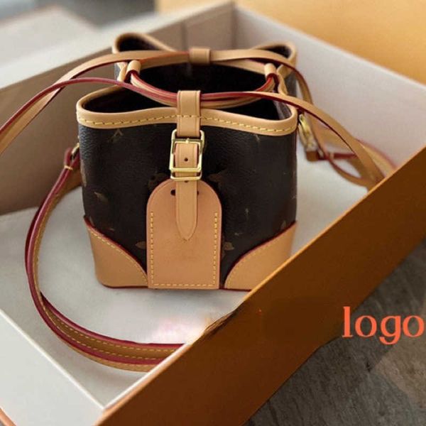 shoulder bags 2022 new casual drawstring bucket bag noe pulse one shoulder cross body drawstring small braised wheat bag with inner liner
shoulder bags 2022 new casual drawstring bucket bag noe pulse one shoulder cross body drawstring small braised wheat bag with inner liner