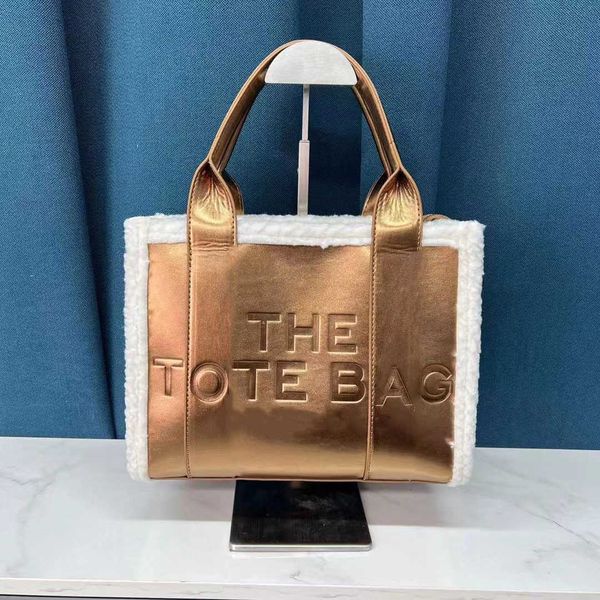designer luxury women the tote bag fashion versatile handbags shoulder crossbody bags purse tories totes large capacity saddle wallets 7a g
designer luxury women the tote bag fashion versatile handbags shoulder crossbody bags purse tories totes large capacity saddle wallets 7a g