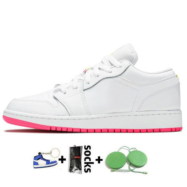 1 low basketball shoes jumpman 1s tear away silver fragment cactus jacks dark mocha olive craft inside out black university blue
1 low basketball shoes jumpman 1s tear away silver fragment cactus jacks dark mocha olive craft inside out black university blue