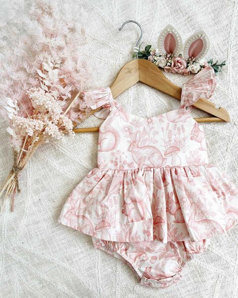 rompers baby girl romper girl dress cartoon rabbit print design sleeveless ruffle zoom cute dress jumpsuit summer outfit j220922, Blue
rompers baby girl romper girl dress cartoon rabbit print design sleeveless ruffle zoom cute dress jumpsuit summer outfit j220922, Blue