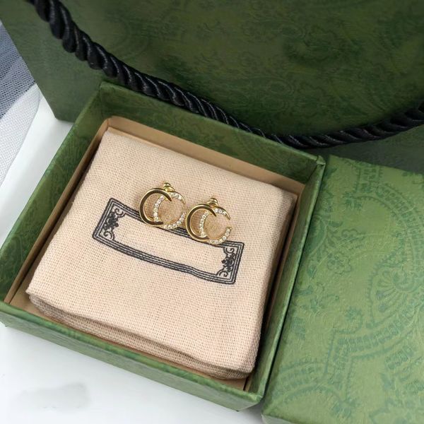 2022 new stud earrings fashion classic luxury brand brass diamond letters ladies' wedding party couple gifts designer jewelry exception, Golden;silver
2022 new stud earrings fashion classic luxury brand brass diamond letters ladies' wedding party couple gifts designer jewelry exception, Golden;silver
