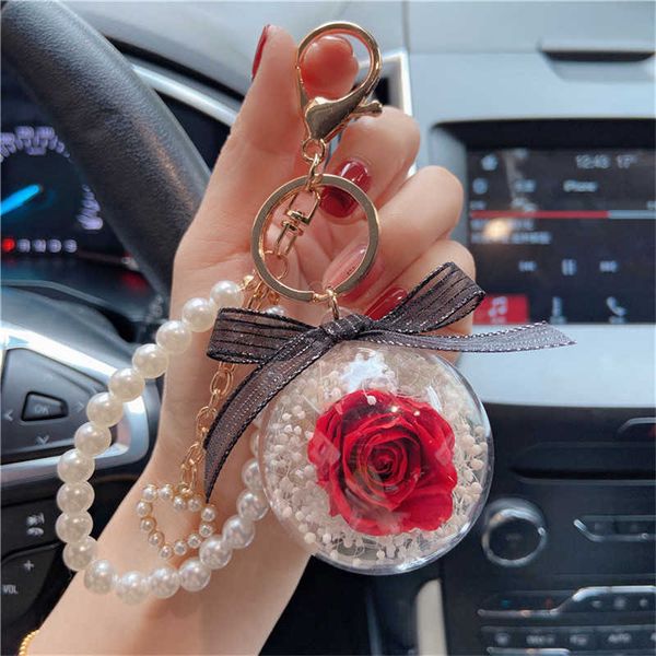 key rings new natural preserve rose flower chain korean fashion pearl bracelet chain holder valentine's day couple jewelry gift g221007, Slivery;golden
key rings new natural preserve rose flower chain korean fashion pearl bracelet chain holder valentine's day couple jewelry gift g221007, Slivery;golden