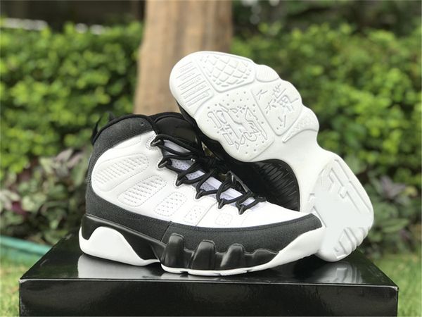 shoes outdoor &sandals release 9 university blue men fire red cool grey white black particle sports sneakers with original box us7-13
shoes outdoor &sandals release 9 university blue men fire red cool grey white black particle sports sneakers with original box us7-13