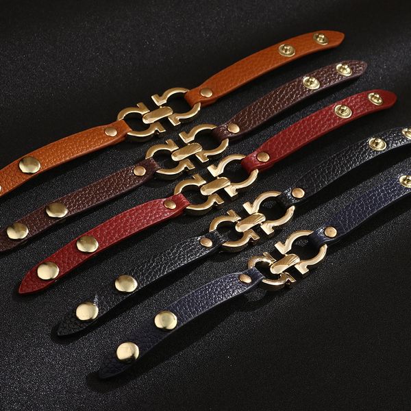 bangle charmsmic spring design female leather bracelets office lady metal clasp brown black pu wristband women jewelry 221008
bangle charmsmic spring design female leather bracelets office lady metal clasp brown black pu wristband women jewelry 221008