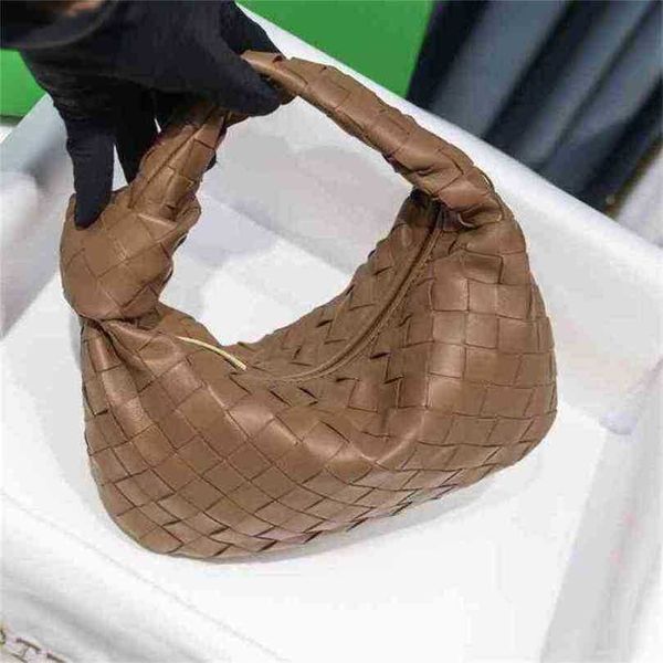 designer luxury women bag bottegas handbag fashion inclined shoulder womens bags versatile purses totes large capacity saddle venetas wallet
designer luxury women bag bottegas handbag fashion inclined shoulder womens bags versatile purses totes large capacity saddle venetas wallet