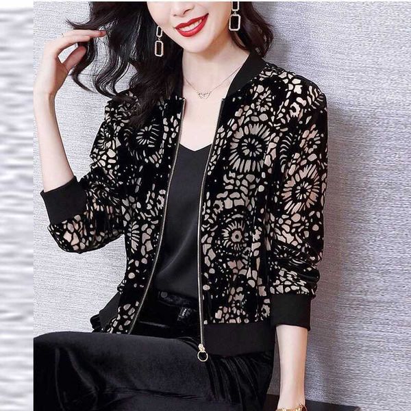 women's jackets 2022 fashion autumn women print velvet jacket casual loose baseball coats long sleeve female bomber jacket vintage 5xl, Black;brown
women's jackets 2022 fashion autumn women print velvet jacket casual loose baseball coats long sleeve female bomber jacket vintage 5xl, Black;brown