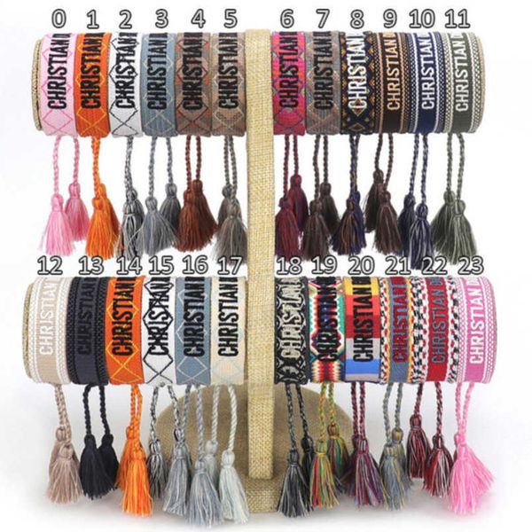2022s luxury brand braided bracelet adjustable woven friendship bangle for womens mens designer letter embroidery rope bracelets jewelry gif, Golden;silver
2022s luxury brand braided bracelet adjustable woven friendship bangle for womens mens designer letter embroidery rope bracelets jewelry gif, Golden;silver