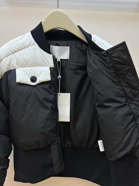 women's down & parkas designer milan runway 2022 new winter stand collar panelled patchwork coats brand same style outerwear 916u, Black
women's down & parkas designer milan runway 2022 new winter stand collar panelled patchwork coats brand same style outerwear 916u, Black