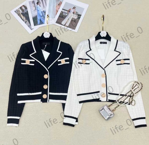 brand fashion womens sweaters lapel stripe short style metal single button classic casual knitwears warm designer cardigan 1970, White;black
brand fashion womens sweaters lapel stripe short style metal single button classic casual knitwears warm designer cardigan 1970, White;black