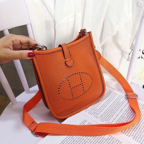 designer bag square tote hermee genuine leather evelynes luxurys retro horse am litchi pattern pure cowhide evening bags 28cm elling u 6mkc
designer bag square tote hermee genuine leather evelynes luxurys retro horse am litchi pattern pure cowhide evening bags 28cm elling u 6mkc