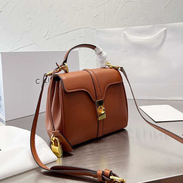 totes designers tote bag soft crossbody bags women designer handbag vintage classic design shoulder purses handbags 220919
totes designers tote bag soft crossbody bags women designer handbag vintage classic design shoulder purses handbags 220919