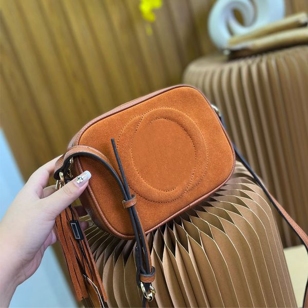 velvet camera bag soho disco shoulder purse lady handbag fashion two letter print adjustable leather shoulder strap zipper open classic clut
velvet camera bag soho disco shoulder purse lady handbag fashion two letter print adjustable leather shoulder strap zipper open classic clut