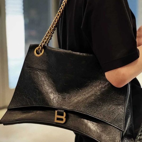 designer luxury womens bag balencigas handbag b-shaped paris single shoulder messenger fashion square gift shoulder oblique span versatile h
designer luxury womens bag balencigas handbag b-shaped paris single shoulder messenger fashion square gift shoulder oblique span versatile h