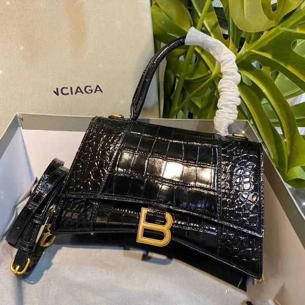 designer bags balenciga leather women's bag autumn and winter new fashion versatile b home crocodile hourglass bag messenger b-shaped p
designer bags balenciga leather women's bag autumn and winter new fashion versatile b home crocodile hourglass bag messenger b-shaped p