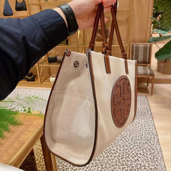 designers bags women shoulder bag torysbirch handbag messenger totes fashion tb women's bag tote 2022 new canvas large capacity hand sh
designers bags women shoulder bag torysbirch handbag messenger totes fashion tb women's bag tote 2022 new canvas large capacity hand sh