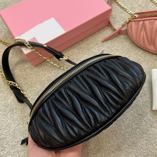 luxury designer bag shoulder handbags m quality high fashion women wallets clutch totes crossbody cowhide chain pocket chest pack bags ladie
luxury designer bag shoulder handbags m quality high fashion women wallets clutch totes crossbody cowhide chain pocket chest pack bags ladie