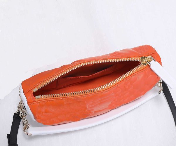 highh qualityy fashion luxurys shoulder bag onthego medium tote women designers handbags by the pool monograms embossing messenger designer9, Red;black
highh qualityy fashion luxurys shoulder bag onthego medium tote women designers handbags by the pool monograms embossing messenger designer9, Red;black