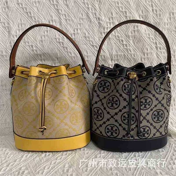 luxuries designers burchs handbag torys tote bag crossbody designer women handbags tbs shoulder totes bags tb purses wallet torrys sszu
luxuries designers burchs handbag torys tote bag crossbody designer women handbags tbs shoulder totes bags tb purses wallet torrys sszu