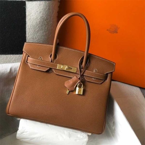 handbag herme designer birkins togo leather size 25 30 35 brown gold buckle and silver buckle
handbag herme designer birkins togo leather size 25 30 35 brown gold buckle and silver buckle