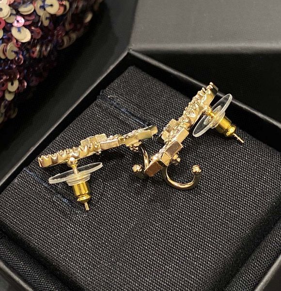 luxury quality charm stud earring with diamon and star shape number design in 18k gold plated have box stamp ps7292a, Golden
luxury quality charm stud earring with diamon and star shape number design in 18k gold plated have box stamp ps7292a, Golden
