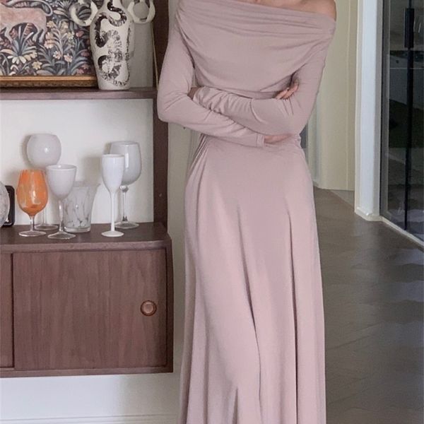 casual dresses spring women elegant off shoulder dress autumn strapless long sleeve midi dresses female clothing party vestido 221008, Black;gray
casual dresses spring women elegant off shoulder dress autumn strapless long sleeve midi dresses female clothing party vestido 221008, Black;gray