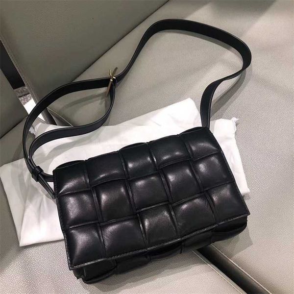 designer bottegas handbags venetas bag women new pillow leather small square tofu womens one shoulder cross net red anna nkss
designer bottegas handbags venetas bag women new pillow leather small square tofu womens one shoulder cross net red anna nkss