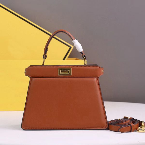 luxuries designer bag peekaboo mini tote bag leather petite handbag macaroon color fashion classic women's shoulder cross body bags
luxuries designer bag peekaboo mini tote bag leather petite handbag macaroon color fashion classic women's shoulder cross body bags