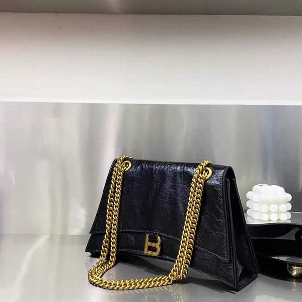 designer luxury womens bag balencigas handbag b-shaped paris single shoulder messenger fashion square gift shoulder oblique span versatile h
designer luxury womens bag balencigas handbag b-shaped paris single shoulder messenger fashion square gift shoulder oblique span versatile h