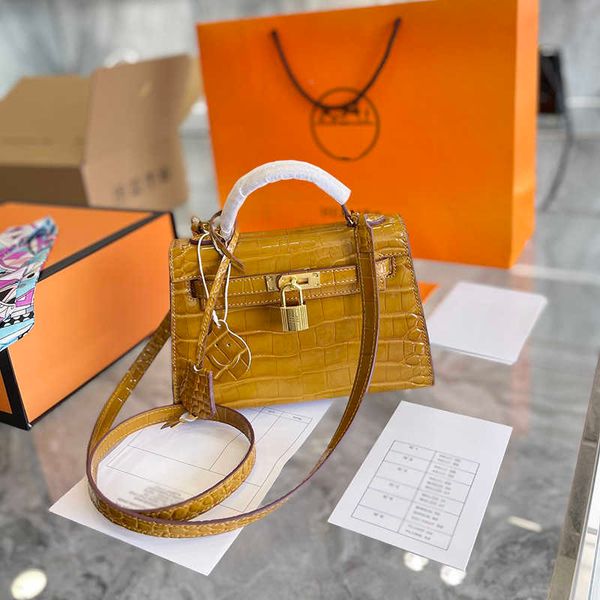 totes designer tote bag women leather handbag large capacity shopping classic style handle crossbody bags one shoulder purse 221008
totes designer tote bag women leather handbag large capacity shopping classic style handle crossbody bags one shoulder purse 221008