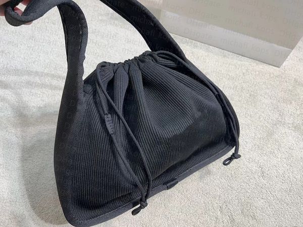 luxury brand women bag hand knit single shoulder bag large capacity w designer stripe 2022 personality cross body shopping bag
luxury brand women bag hand knit single shoulder bag large capacity w designer stripe 2022 personality cross body shopping bag