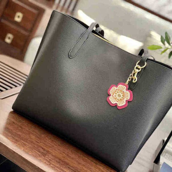shopping bags designer handbags totes large capacity women leather backpack handbag portable hangbag commuting shoulder bag wallets 221009
shopping bags designer handbags totes large capacity women leather backpack handbag portable hangbag commuting shoulder bag wallets 221009