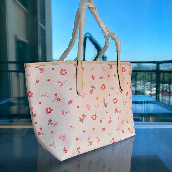 shoulder bag women designer crossbody bags handbags leather handbag vintage soft shopping bag lady hobos large capacity tote bag purses 2209
shoulder bag women designer crossbody bags handbags leather handbag vintage soft shopping bag lady hobos large capacity tote bag purses 2209