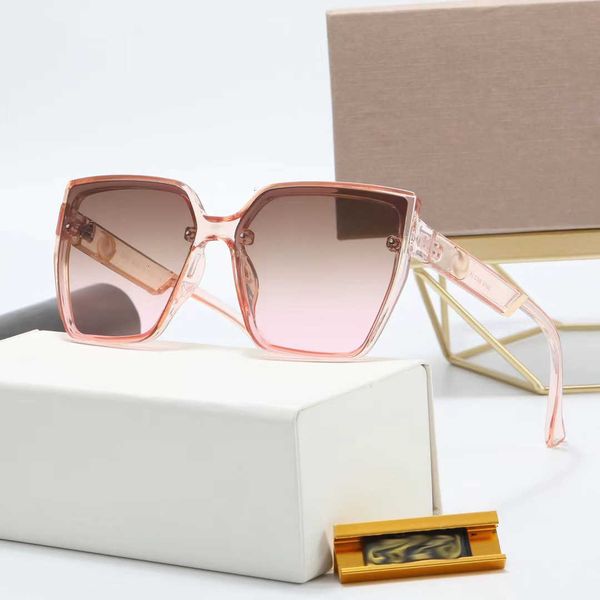sun glasses women sunglasses summer square art frame pink translucent coral gradient lens recessed design gold symbol finishing temple lady, White;black
sun glasses women sunglasses summer square art frame pink translucent coral gradient lens recessed design gold symbol finishing temple lady, White;black