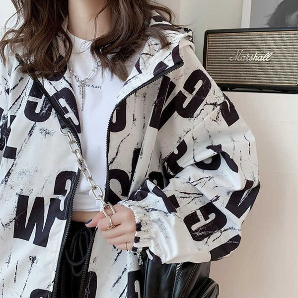 women's jackets 2022 summer sun protection clothing hooded casual women's harajuku long coat for women streetwear gothic jackets c, Black;brown
women's jackets 2022 summer sun protection clothing hooded casual women's harajuku long coat for women streetwear gothic jackets c, Black;brown