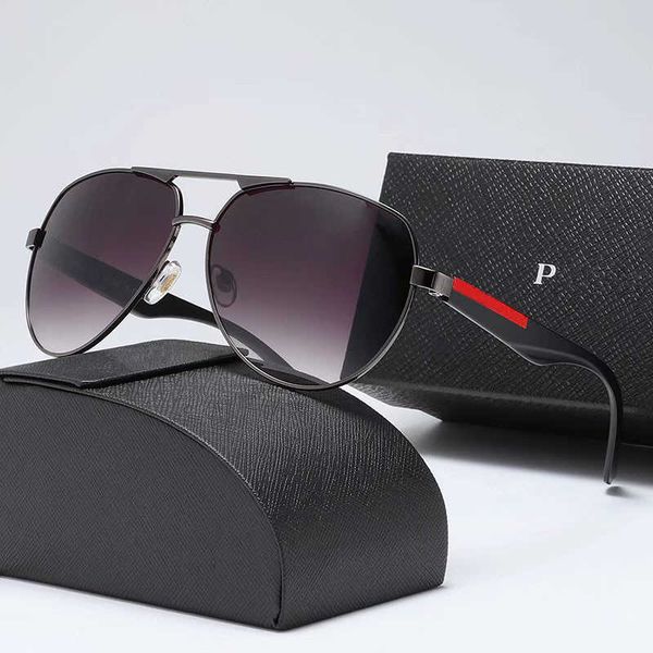 woman sunglass fashion couple designer sunglasses for women mens luxurys designers sun glasses drive summer polarize eyewear 2021, White;black
woman sunglass fashion couple designer sunglasses for women mens luxurys designers sun glasses drive summer polarize eyewear 2021, White;black