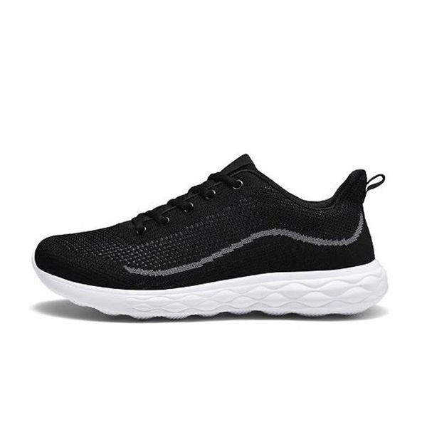 2022 new men running shoes mesh sneaker breathable outdoor classic bright black red beige tennis shoe chaussures de pour hommes designer tra
2022 new men running shoes mesh sneaker breathable outdoor classic bright black red beige tennis shoe chaussures de pour hommes designer tra