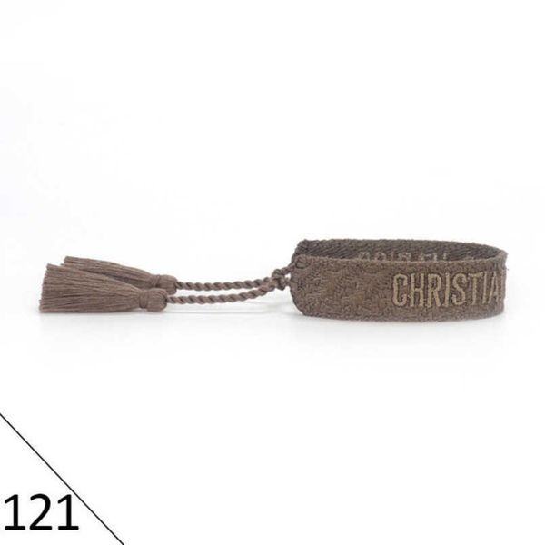 2022s brand fashion bracelet adjustable woven friendship luxury bangles for women men designers vintage braided embroidery tassel braceletsa, Golden;silver
2022s brand fashion bracelet adjustable woven friendship luxury bangles for women men designers vintage braided embroidery tassel braceletsa, Golden;silver
