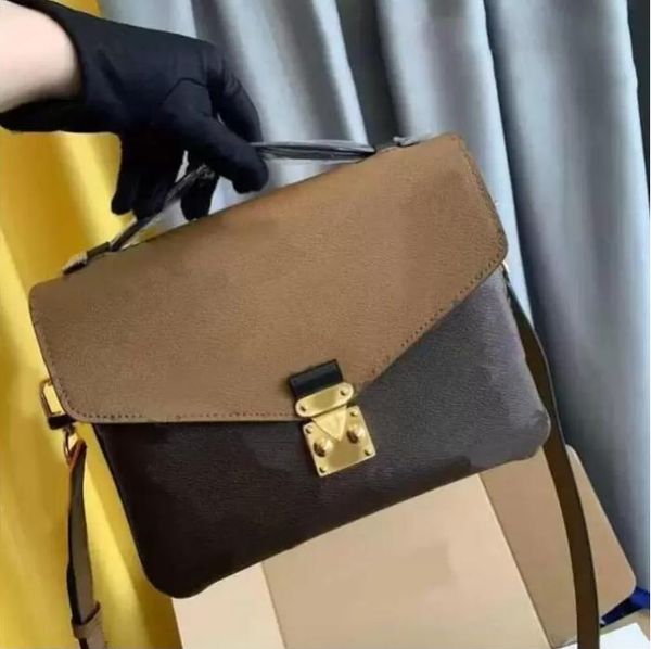 shoulder bag designer cross body women handbag oxidizing leather pochette elegant messenger bag luxury crossbody shoulder bag
shoulder bag designer cross body women handbag oxidizing leather pochette elegant messenger bag luxury crossbody shoulder bag