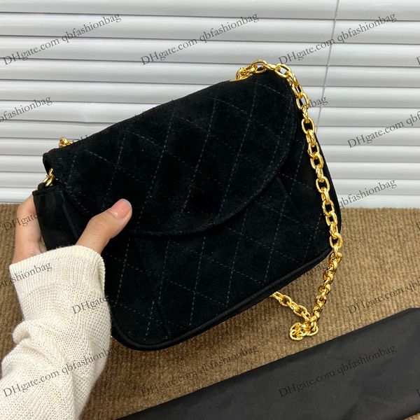 womens f/w suede quilted flap designer bags french embossed metal chain wallets classic matelasse hardware crossbody shoulder sacoche vintag
womens f/w suede quilted flap designer bags french embossed metal chain wallets classic matelasse hardware crossbody shoulder sacoche vintag