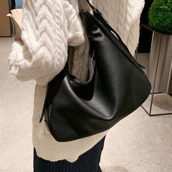 evening bags women's vintage shoulder quality soft leather messenger bag brand designer big handbag female 2022 simple crossbody
evening bags women's vintage shoulder quality soft leather messenger bag brand designer big handbag female 2022 simple crossbody