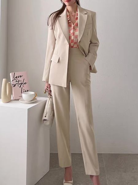 women's suits blazers spring casual elegant women's blazer pantsuit button jacketpencil pants 2 piece set female fashion korean tr, White;black
women's suits blazers spring casual elegant women's blazer pantsuit button jacketpencil pants 2 piece set female fashion korean tr, White;black