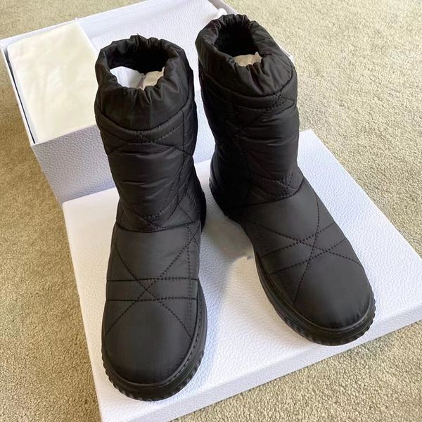 c snows boot designers winter fur cloth flat heel chirstmas snow boots fashion space boots shark-clad boots designer women oversized, Black
c snows boot designers winter fur cloth flat heel chirstmas snow boots fashion space boots shark-clad boots designer women oversized, Black