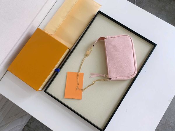 2021womenpurses women's wallets zipper bag female wallet purse fashion card holder pocket long women tote bags with box dustbags 80501, Red;black
2021womenpurses women's wallets zipper bag female wallet purse fashion card holder pocket long women tote bags with box dustbags 80501, Red;black
