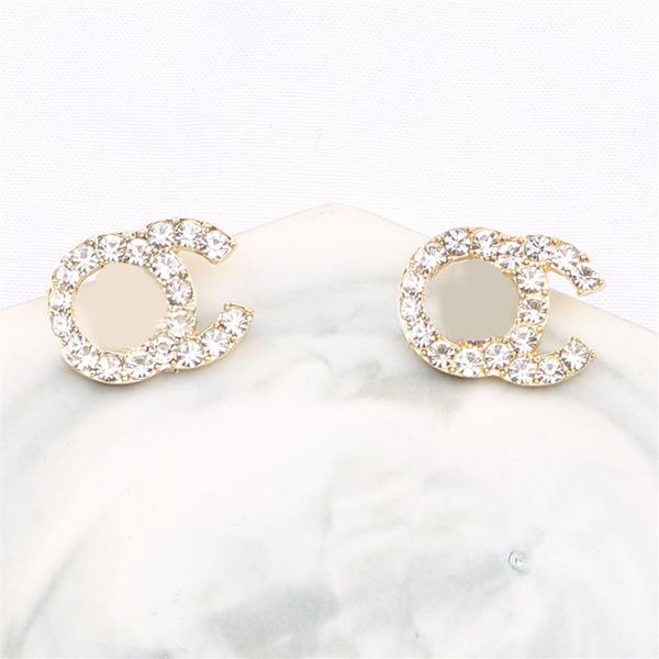 cute 18k gold plated luxury brand designers letters stud clip chain geometric famous women 925 silver crystal rhinestone pearl ear293l, Golden;silver
cute 18k gold plated luxury brand designers letters stud clip chain geometric famous women 925 silver crystal rhinestone pearl ear293l, Golden;silver
