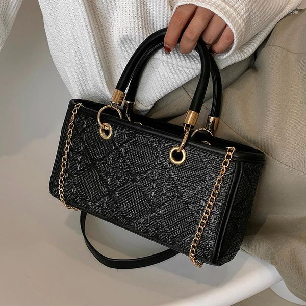 evening bags veryme fashion weave women's messenger bag summer one shoulder crossbody pack simple female handbags
evening bags veryme fashion weave women's messenger bag summer one shoulder crossbody pack simple female handbags