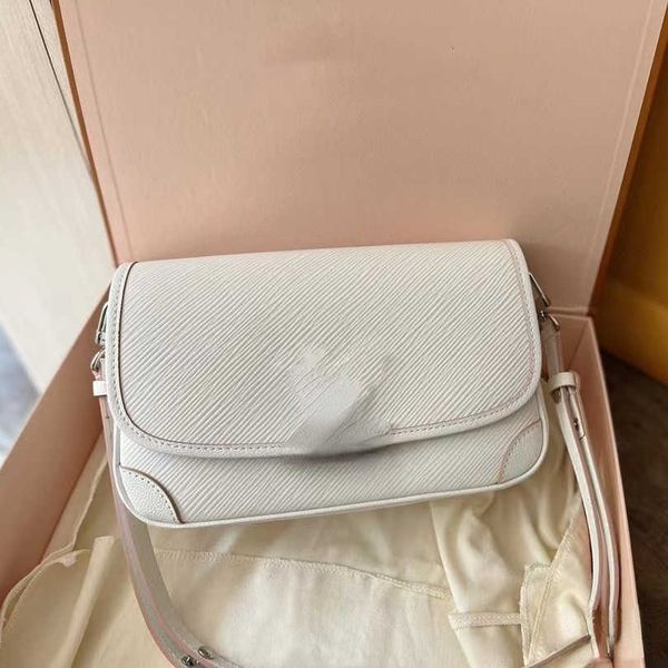 evening shoulder bags 2022 new black buci one shoulder crossbody french stick advanced texture water wave pattern for men and women
evening shoulder bags 2022 new black buci one shoulder crossbody french stick advanced texture water wave pattern for men and women