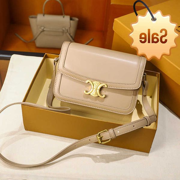 designer bags hong kong new triumphal arch box beancurd classic old flower small square bag one shoulder msenger factory direct sale
designer bags hong kong new triumphal arch box beancurd classic old flower small square bag one shoulder msenger factory direct sale